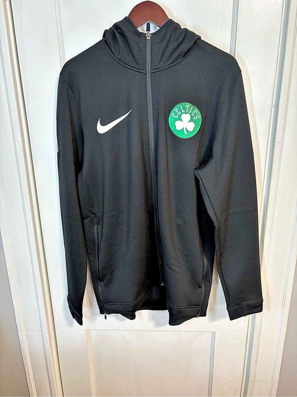 Nike Boston Celtics Nike Showtime Full-Zip Hoodie Showtime Full-Zip Hoodie Black